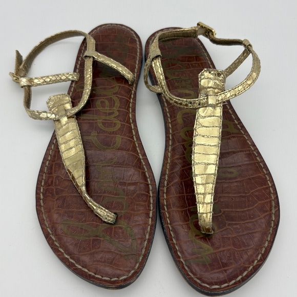 Sam Edelman Gold Metallic Reptile Gigi Thong Flat Sandal with Buckle/Ankle Strap - Picture 1 of 12